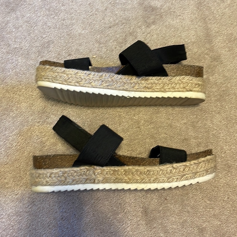 Platform sandals - Picture 4 of 4